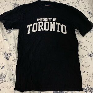 University of Toronto tee shirt